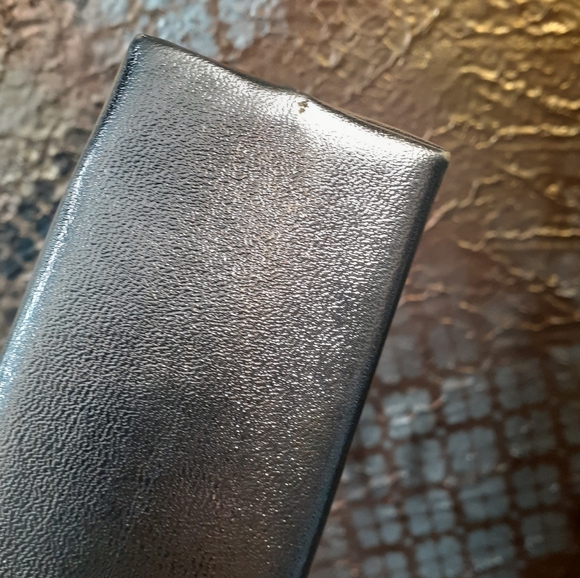 Vintage 1960s Leather And Satin Metallic Silver Bix Bag - Picture 8 of 16